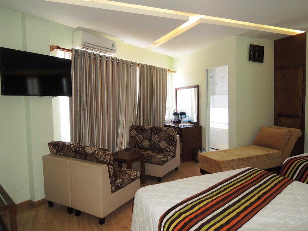 Art Deluxe Hotel Nha Trang Exterior photo