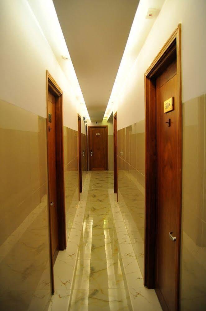 Art Deluxe Hotel Nha Trang Exterior photo